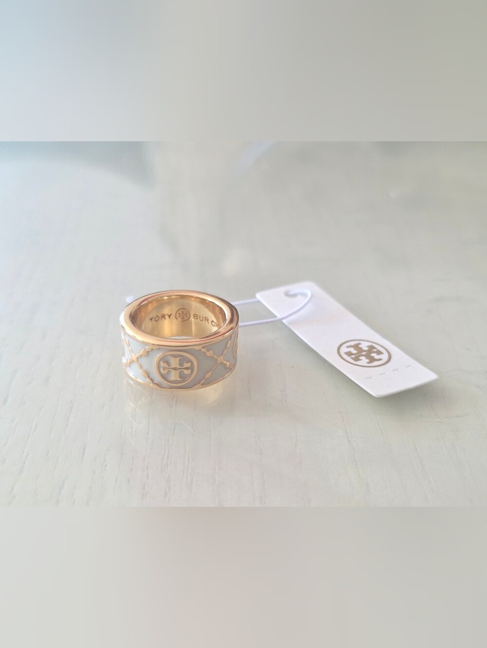 $130 Tory Burch Icon T Monogram ring Gold & Ivory white Enamel NWT Size 6